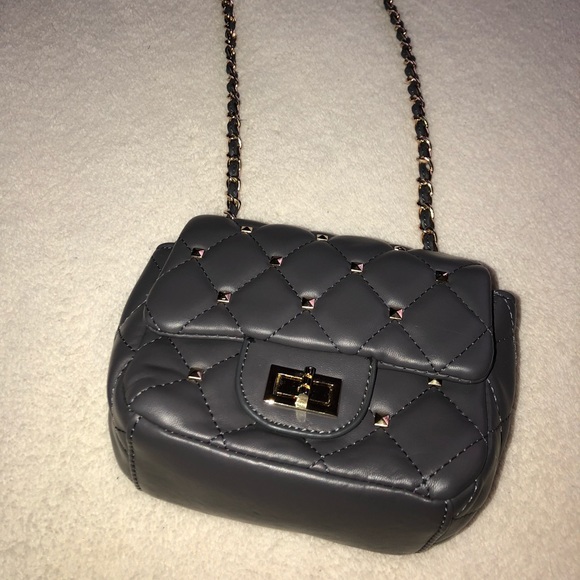 Purse - Picture 3 of 4